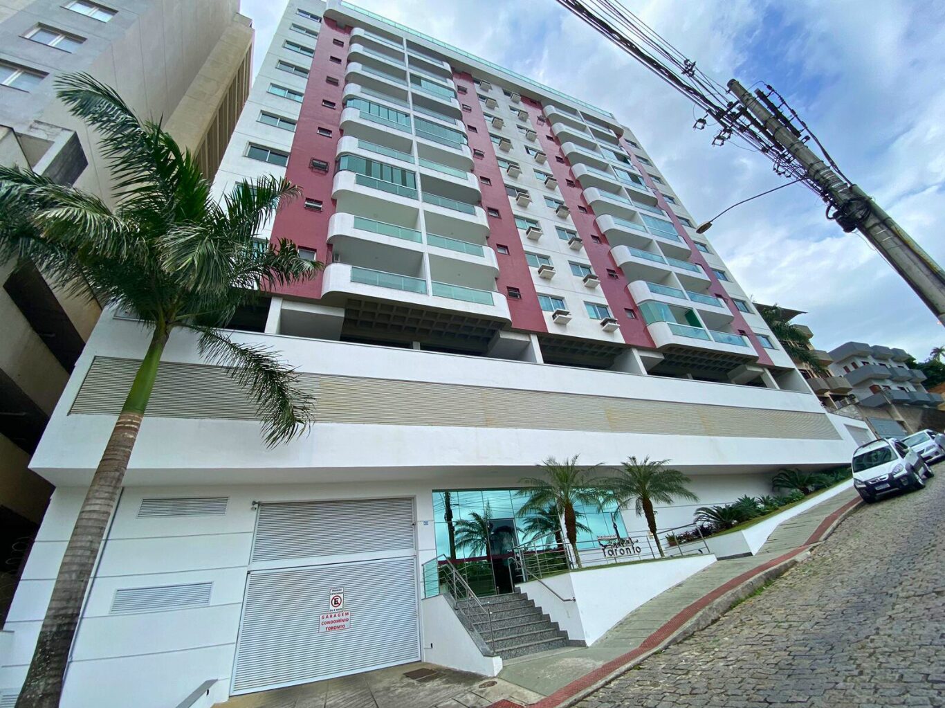 Apartamento Porteira Fechada no Residencial Toronto