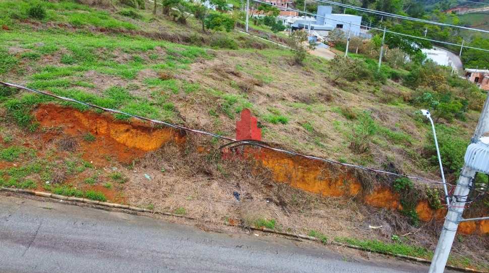 Lote no Loteamento Vale dos Cristais