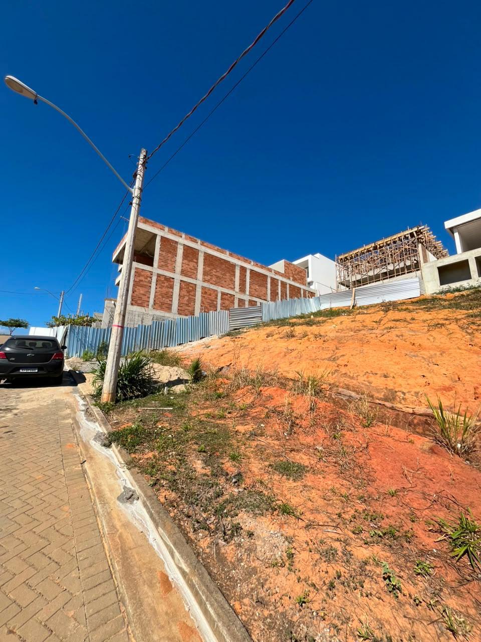 Lote no Condomínio Fechado Paradise Hills